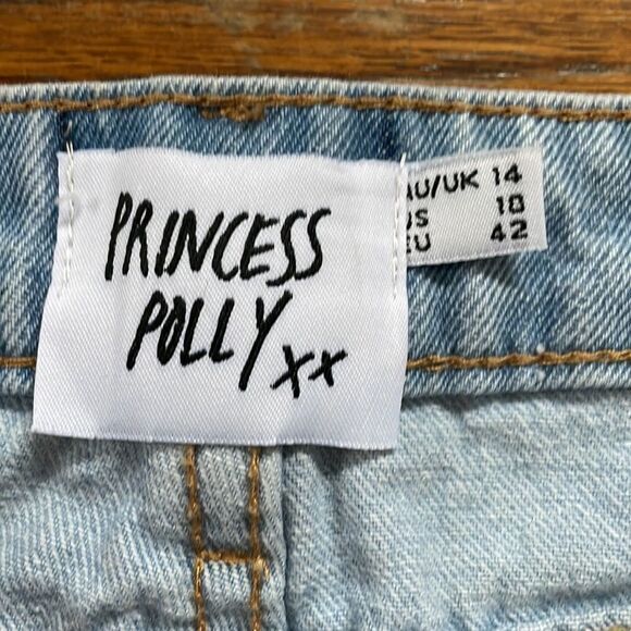 Princess Polly Light Wash High Rise Raw Hem Jeans - Picture 3 of 6